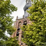 Sint Petrus 2*